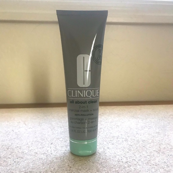 Clinique All About Clean 2 in 1 charcoal mask & scrub - Picture 1 of 1